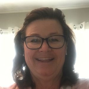 Meet your Posher, Debra